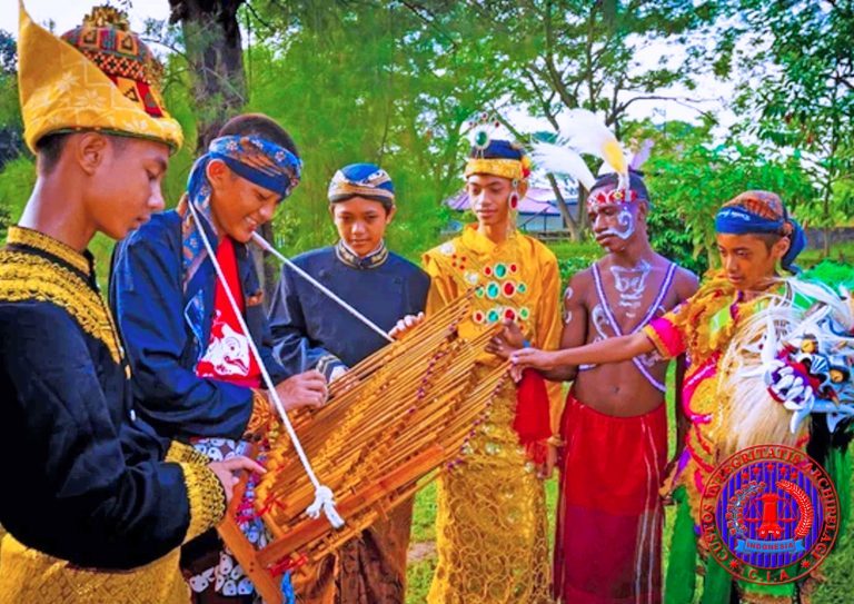 Distorsi Identitas Nusantara